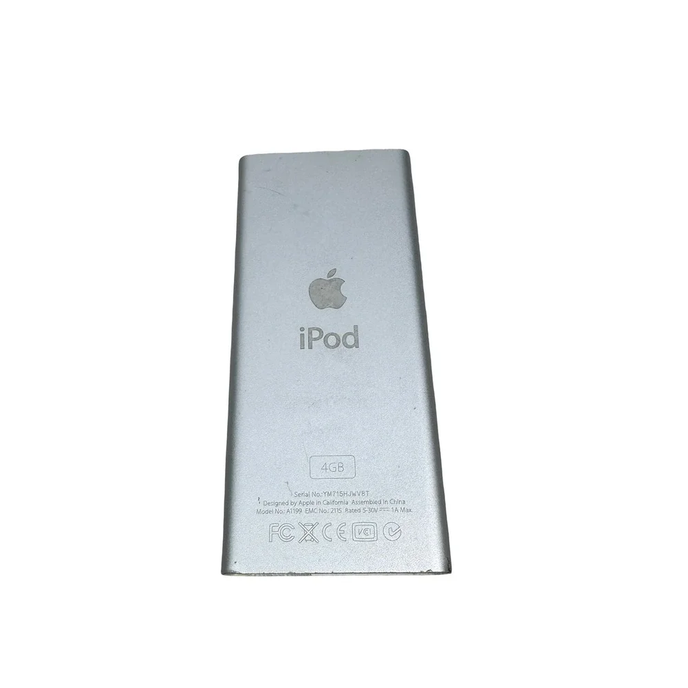Apple iPod Nano 2nd Gen 4GB Silver A1199 MP3 Silver FOR PARTS REPAIR NO POWER